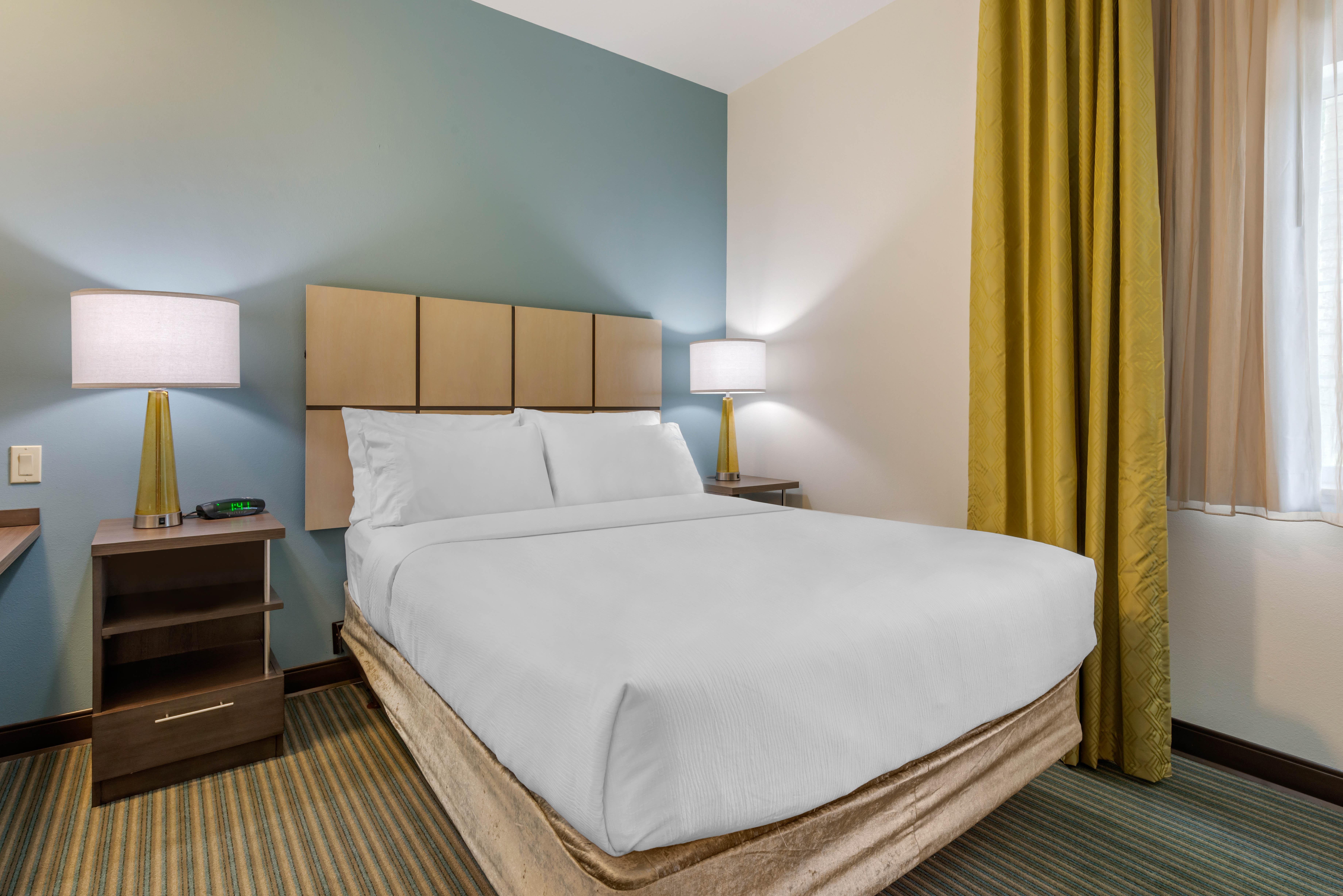 Candlewood Suites Fort Myers/Sanibel Gateway By Ihg Εξωτερικό φωτογραφία
