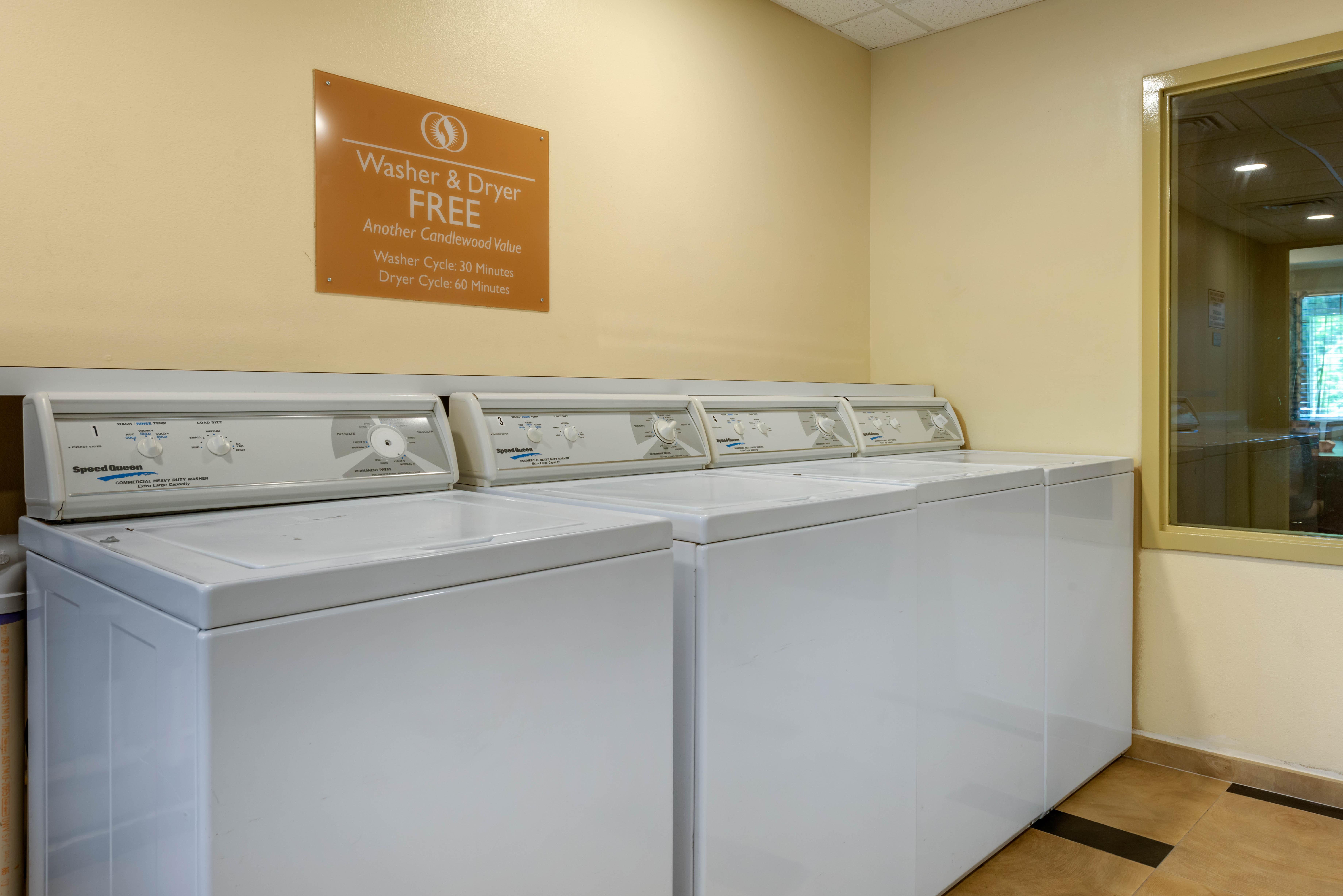 Candlewood Suites Fort Myers/Sanibel Gateway, An Ihg Hotel Εξωτερικό φωτογραφία